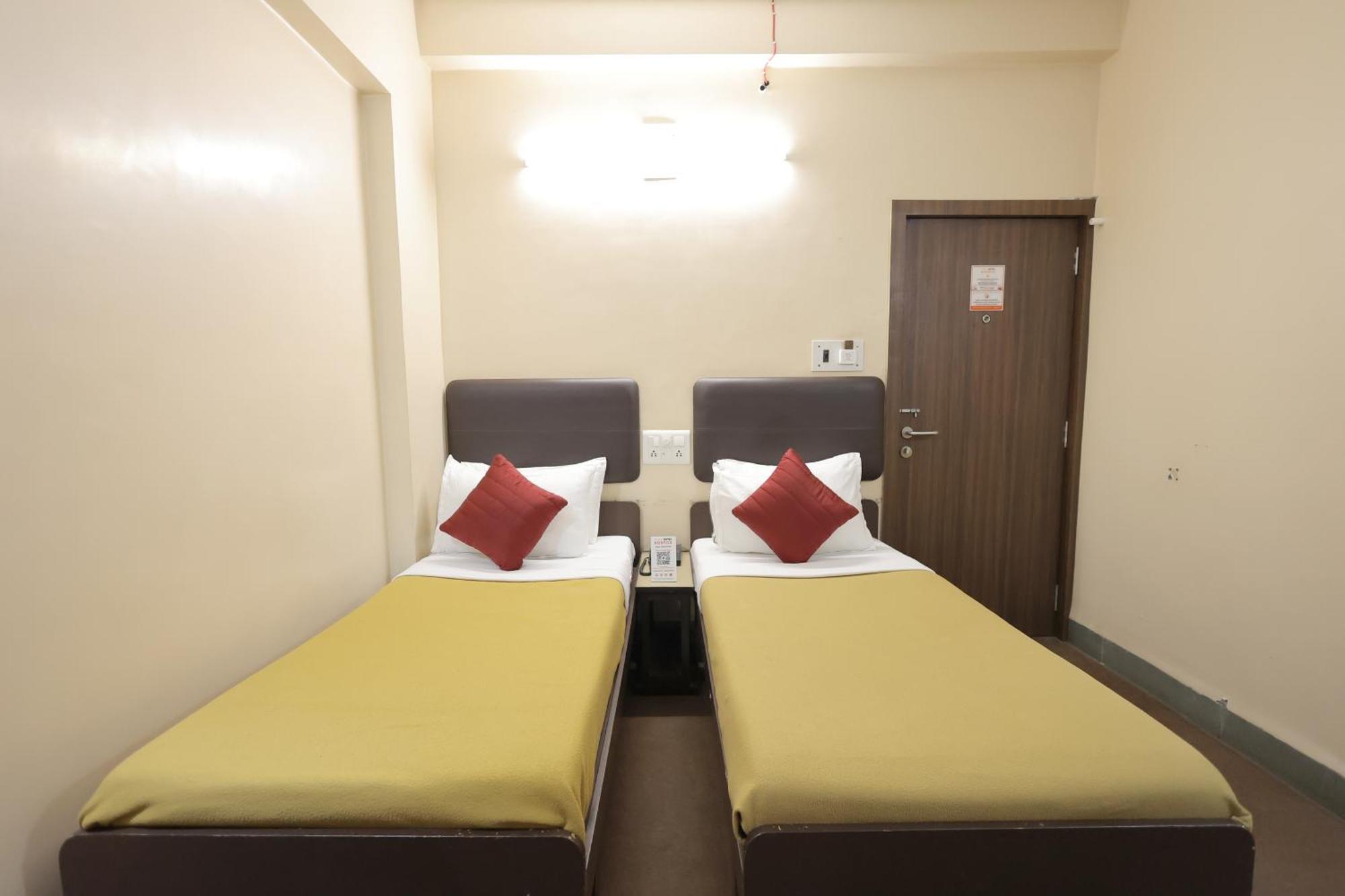 Hotel Hospice Σουράτ Εξωτερικό φωτογραφία