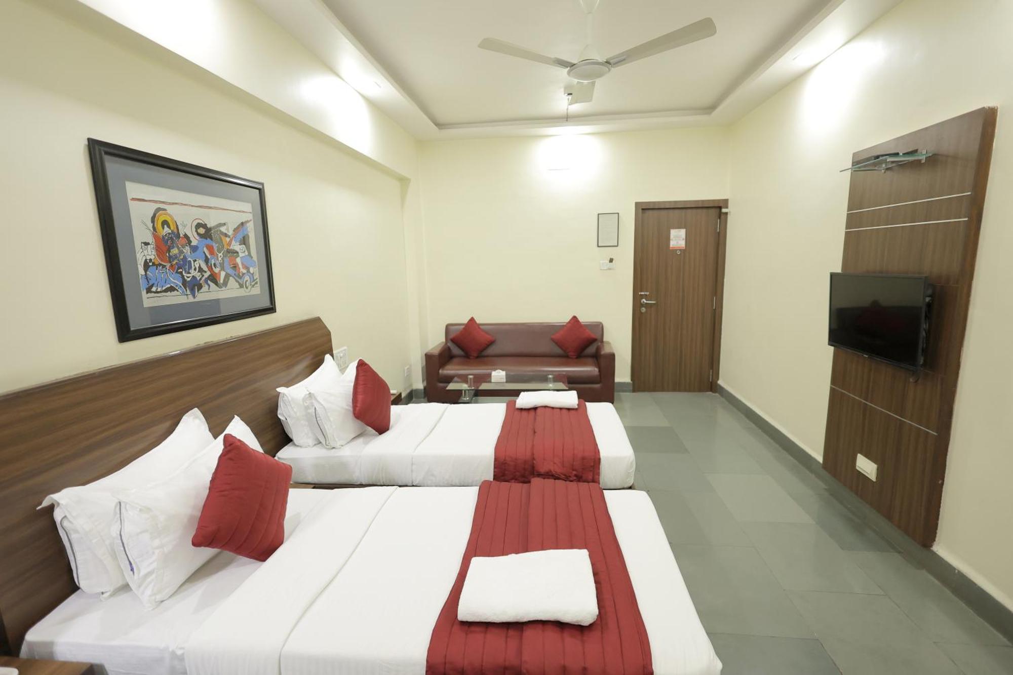 Hotel Hospice Σουράτ Εξωτερικό φωτογραφία