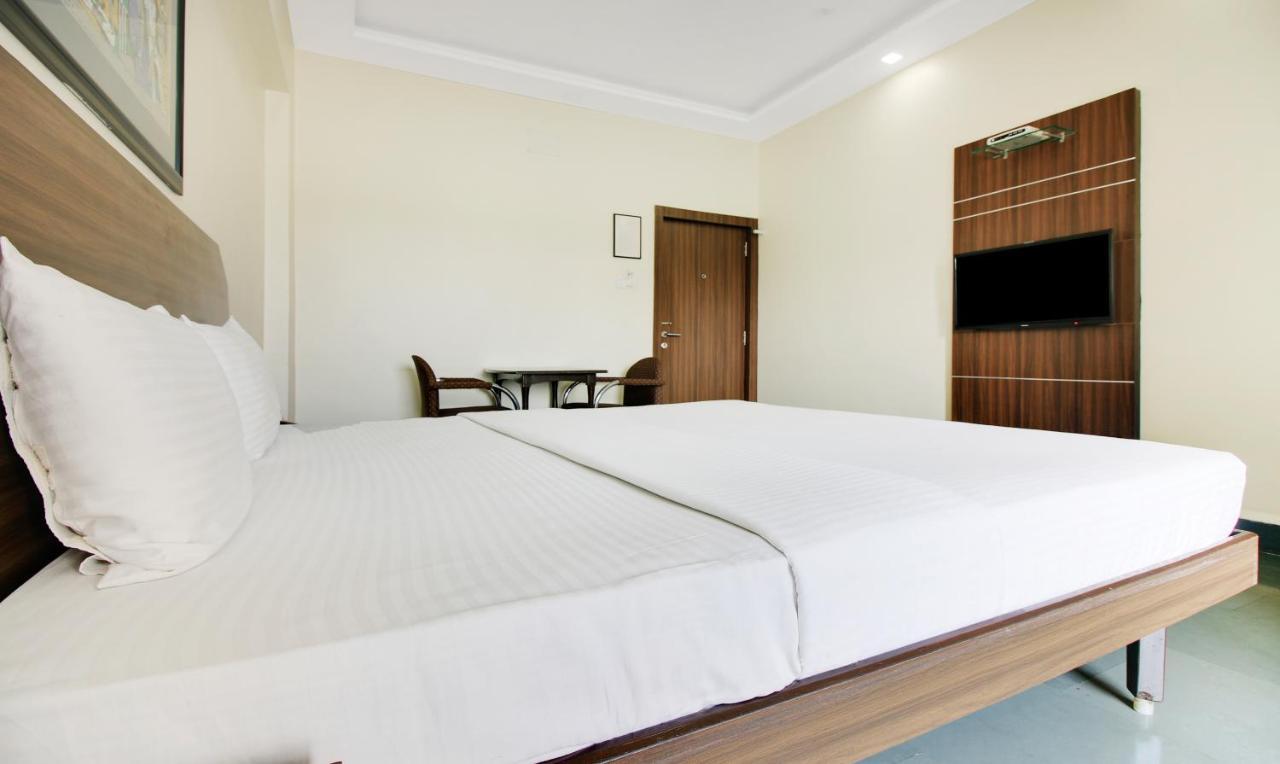 Hotel Hospice Σουράτ Εξωτερικό φωτογραφία